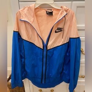 Nike windbreaker orange/blue size medium